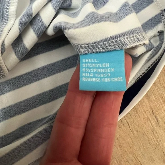 Cute Sleeveless Top with Tie Front - Picture 2 of 4